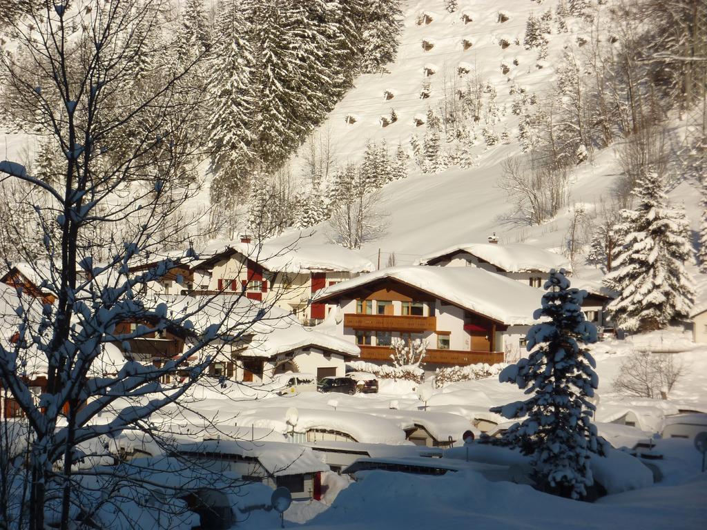 Haus Christopherus Klosterle am Arlberg Exterior foto